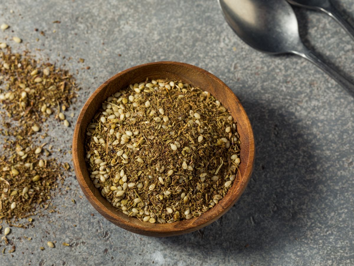 Authentic Levantine zaatar blend in a bowl